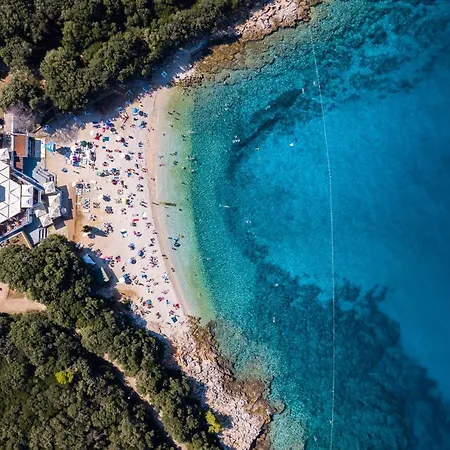 Zephyra Μεντουλίν